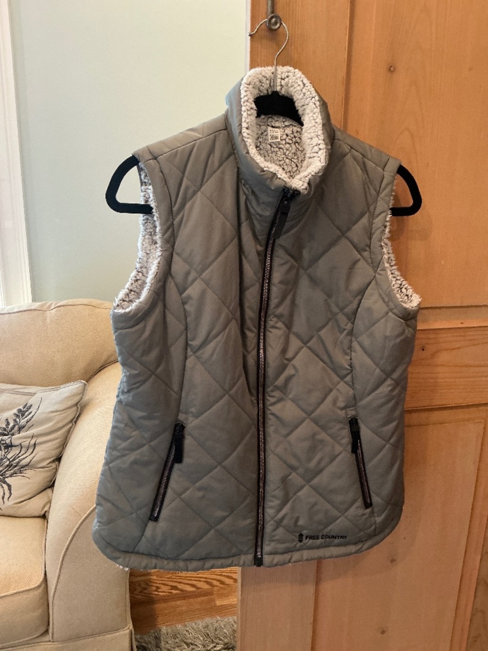 Free Country Quilted Vest Womens Medium Fleece Lining Zipper, Never Worn